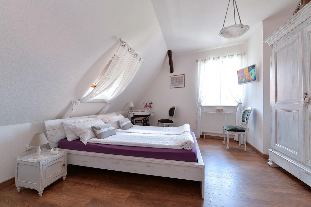 Eden Des Choux Hotell Krautergersheim Exteriör bild